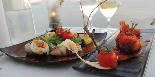 Floga Santorini - Shrimp Caldera and Stuffed Calamari