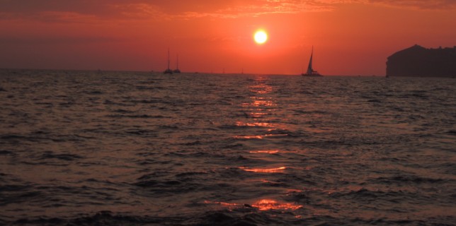 Sunset Dinner Cruise - Santorini